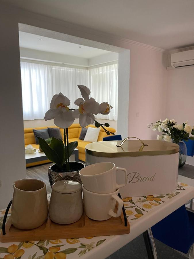 Providenca Apartments Baška Voda Eksteriør billede
